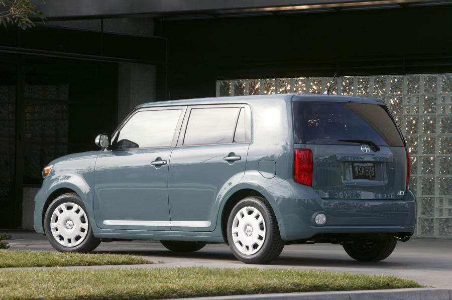  Scion xB 2007 года  (фото 111 из 221)